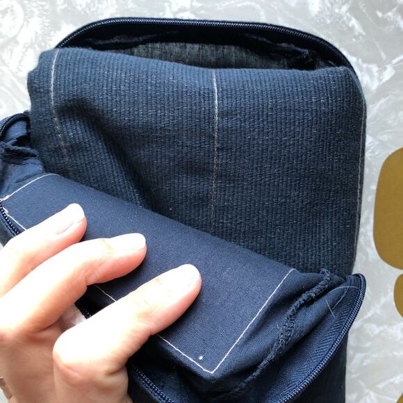 Ellen Degeneres ED Navy Blue Cotton European Style Bedding Single Pillow Sham - Picture 5 of 5